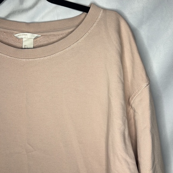 H&M BASICS PINK CROP CREWNECK (L) - Picture 5 of 7